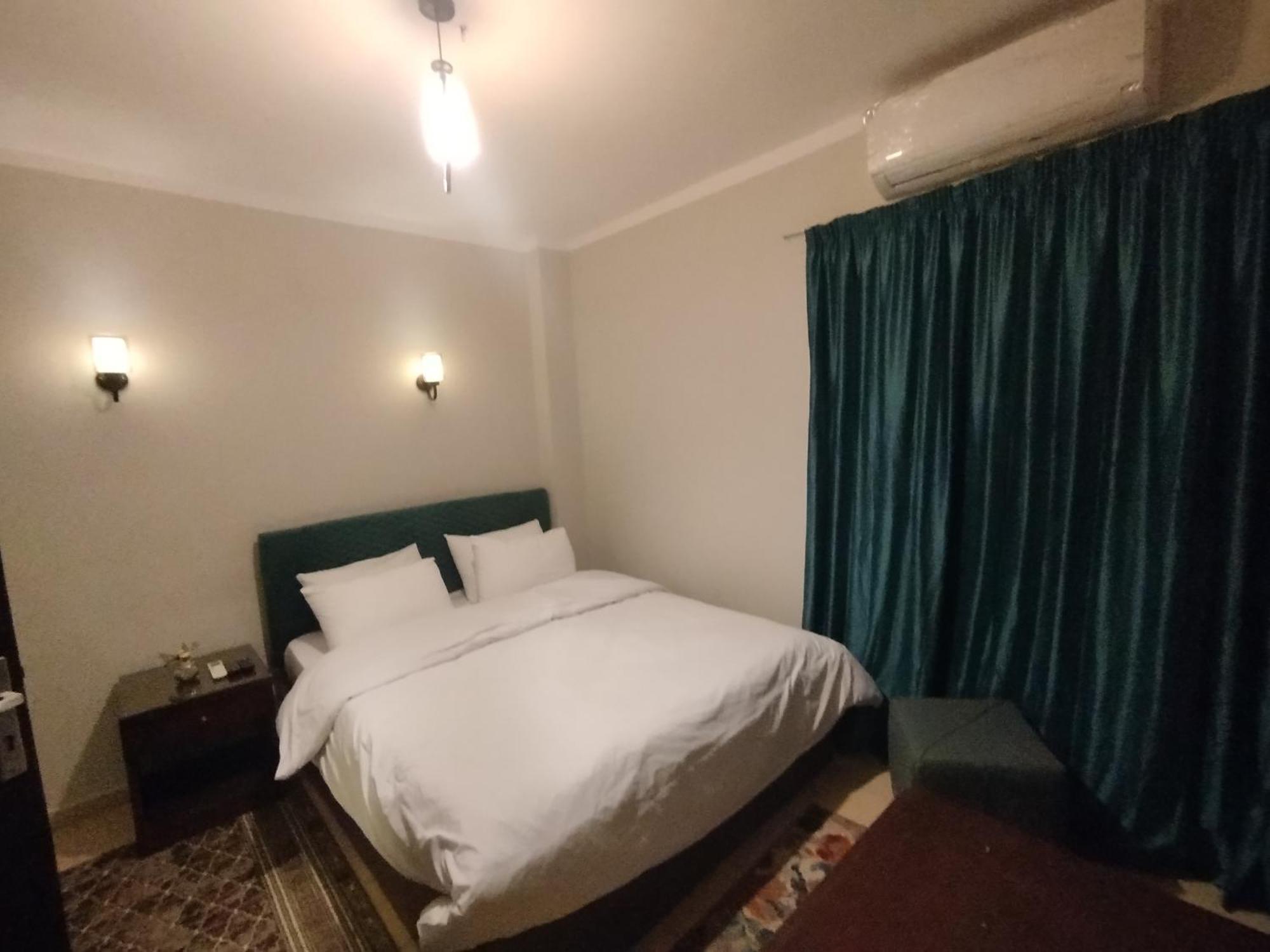 Pyramids Way Inn Kafret el-Gabal Eksteriør bilde