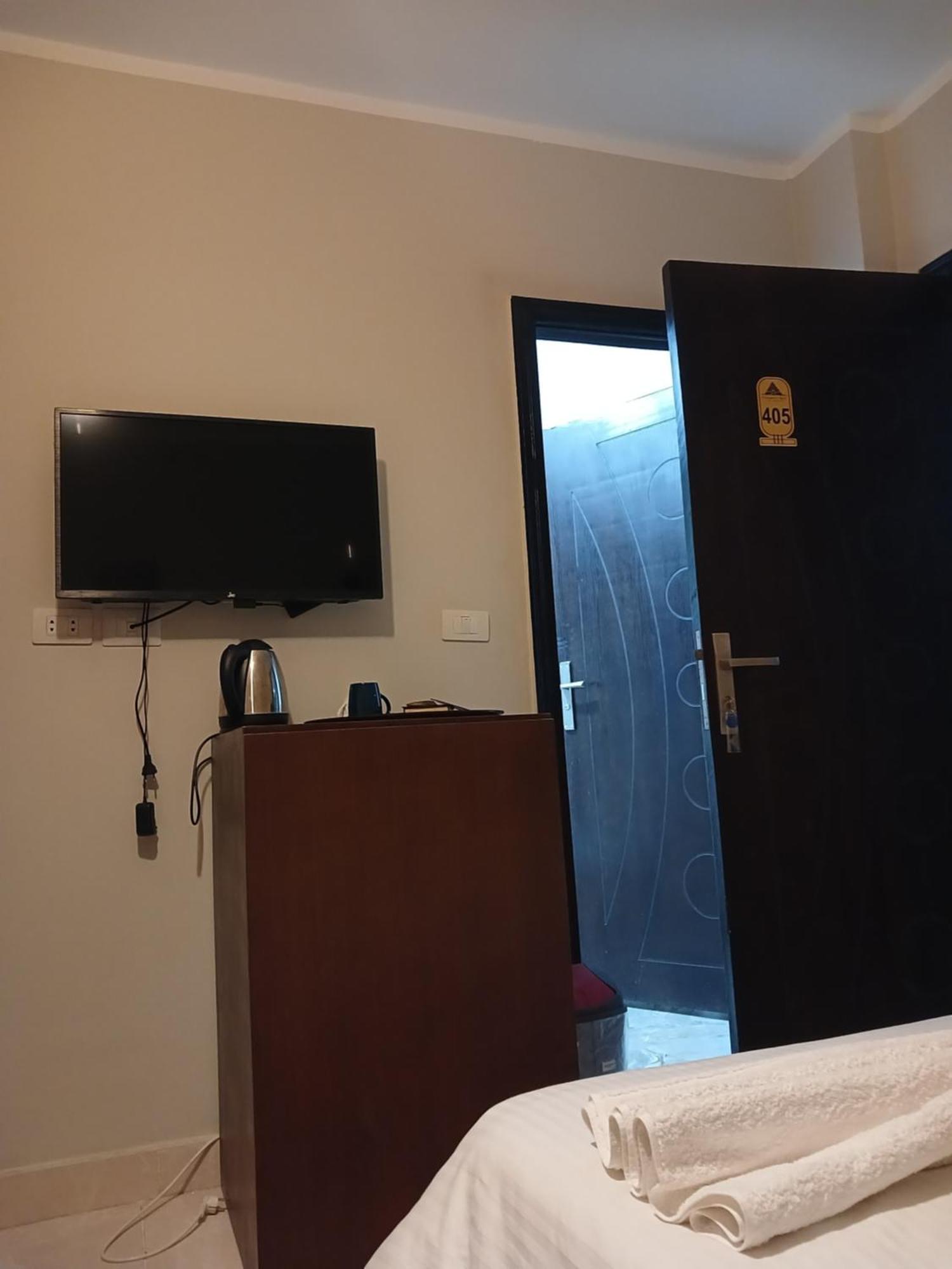 Pyramids Way Inn Kafret el-Gabal Eksteriør bilde